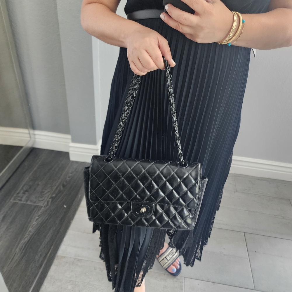 Used Chanel pattent leather black crossbody